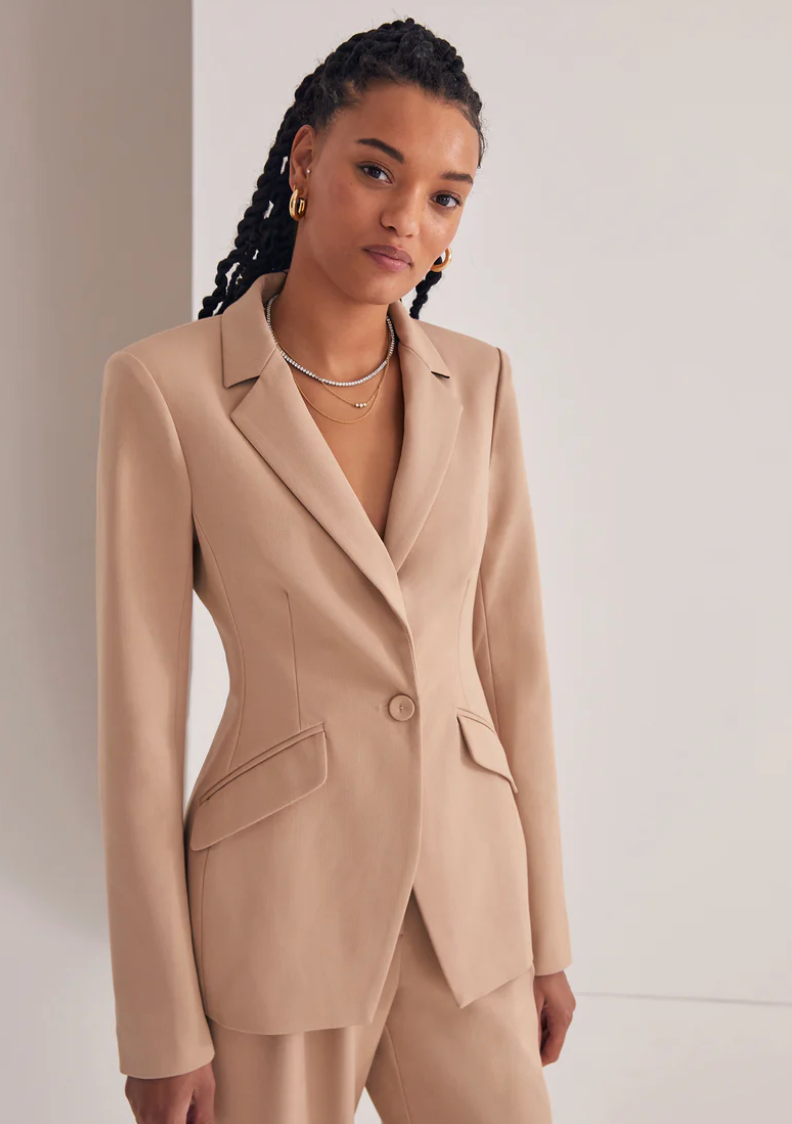 FAVORITE BLAZER