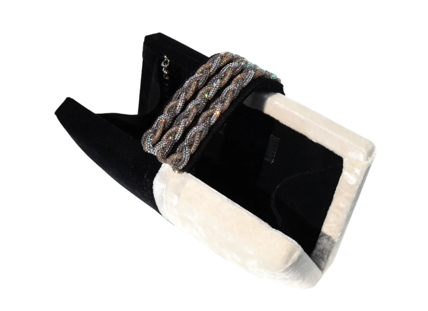 TUXEDO CLUTCH