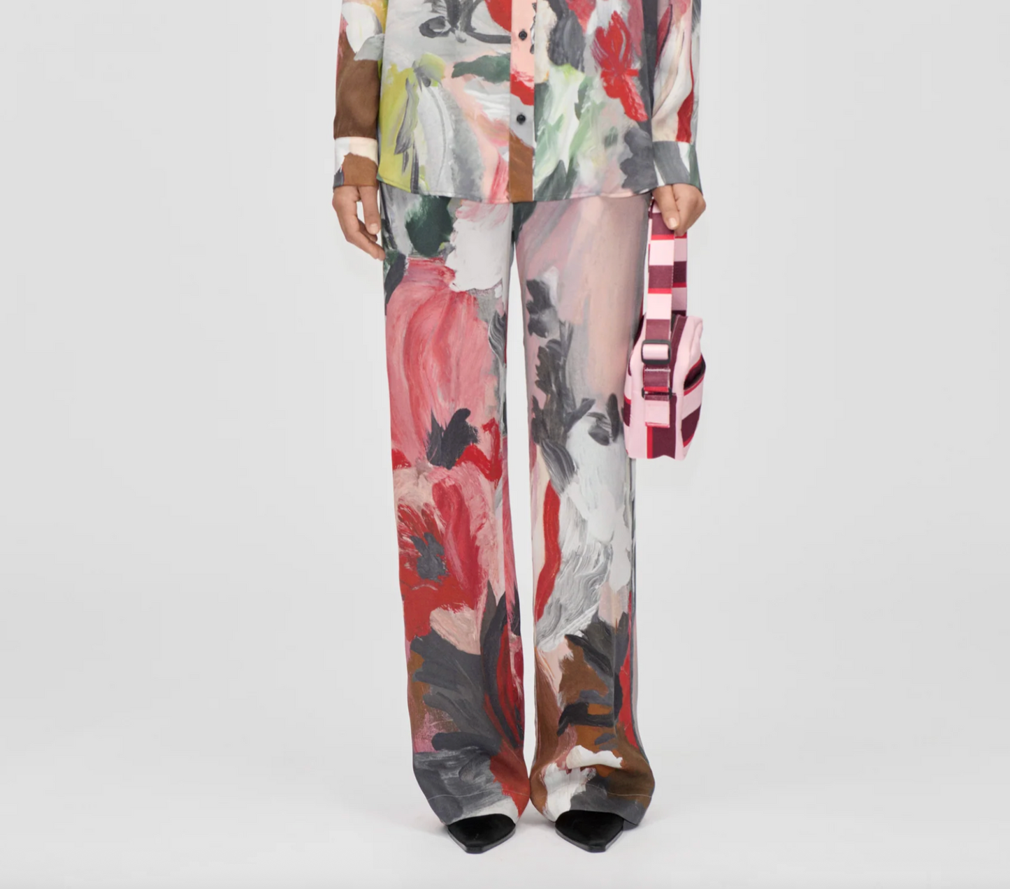 ELASTICATED PANTS
