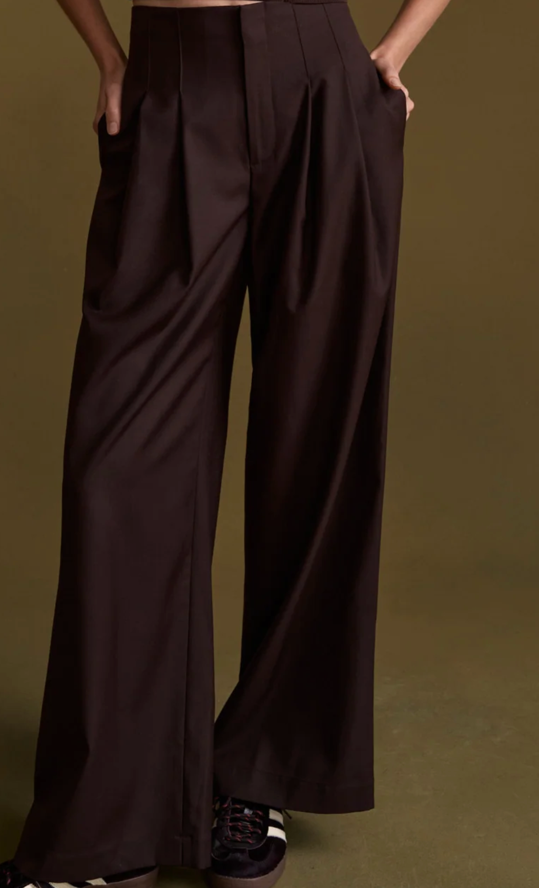 MIREYA PANT