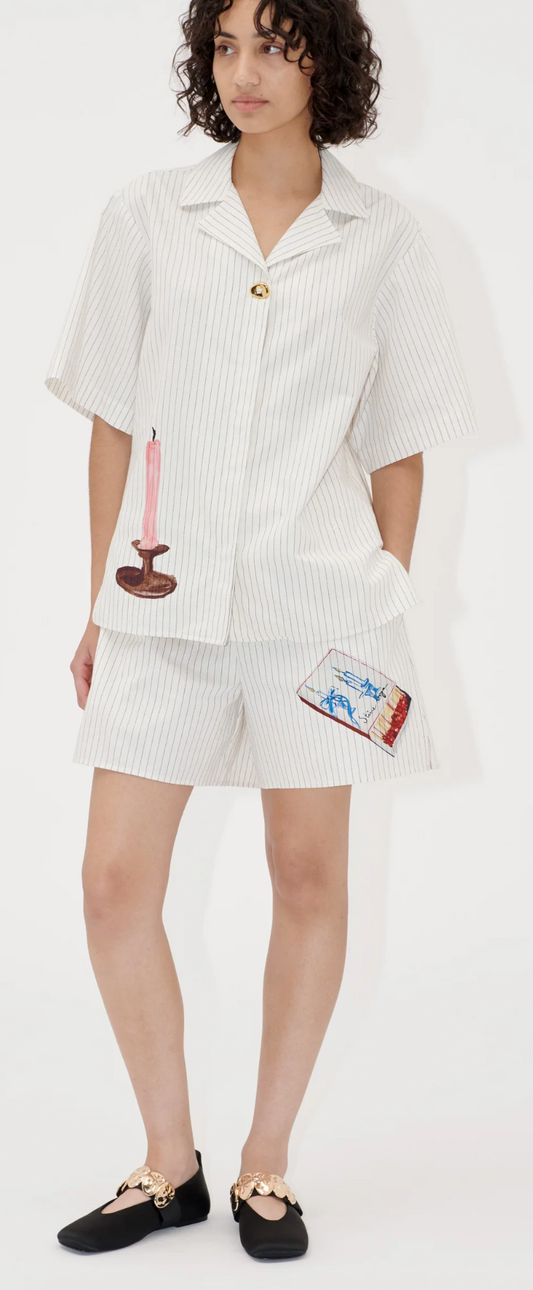 CRISP STRIPE SHORTS