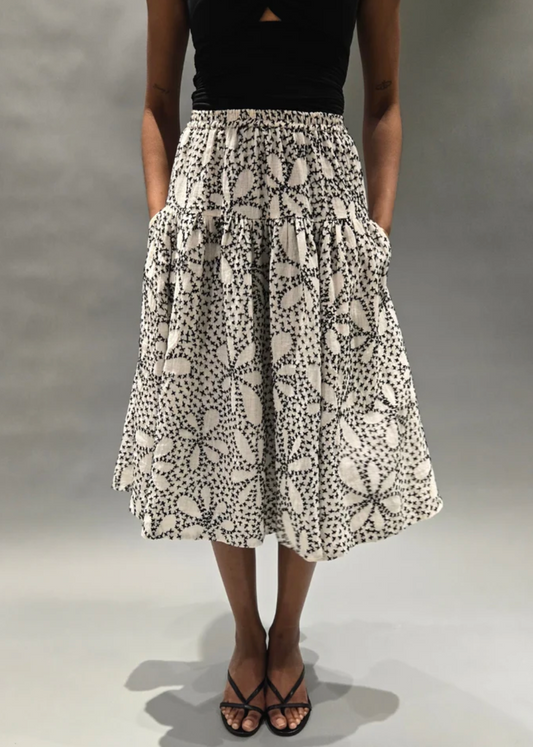 FULL SKIRT
