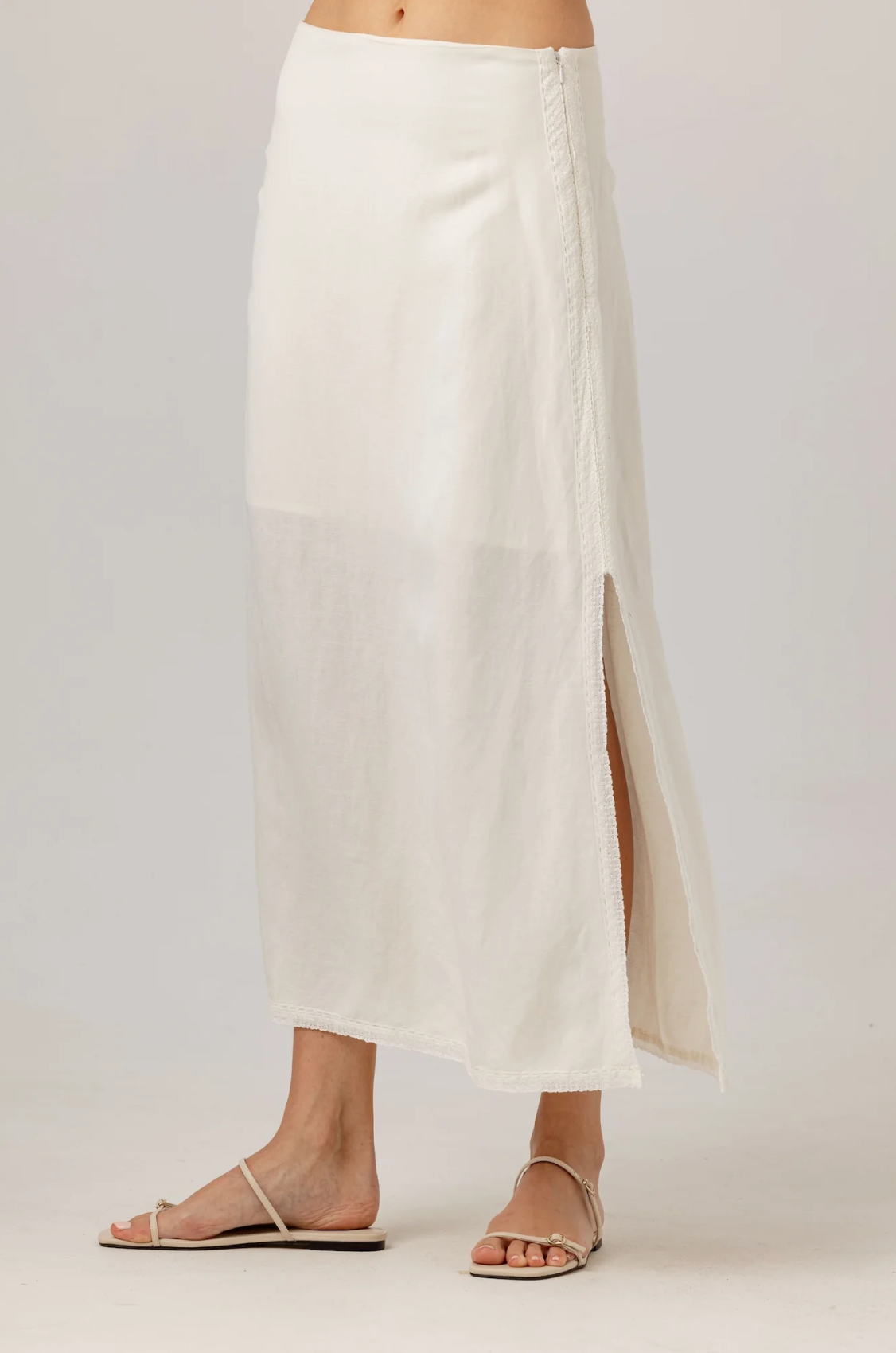 AKRISANA SKIRT