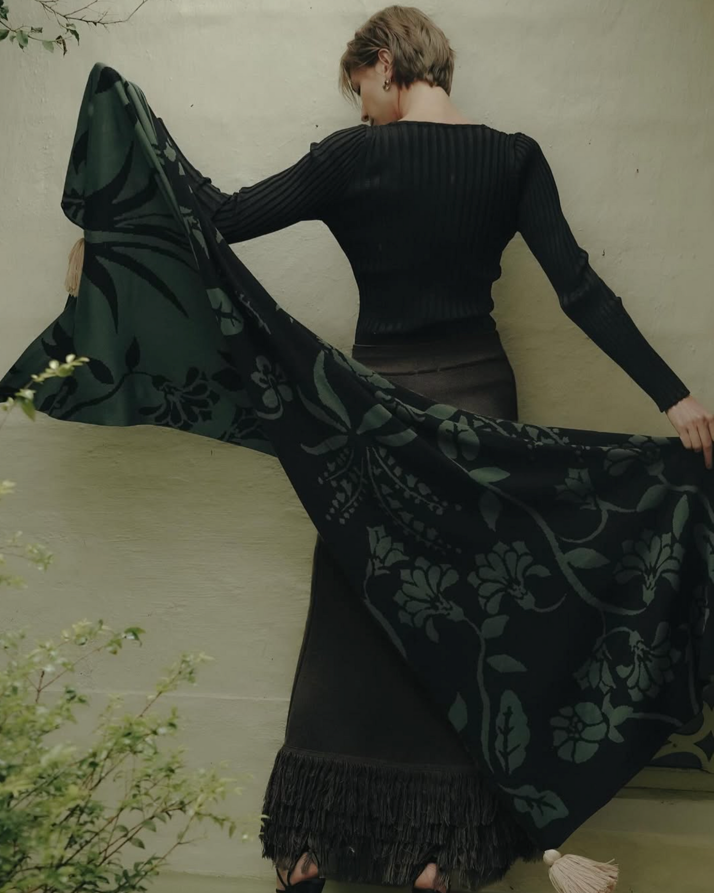 BROMELIAS SHAWL