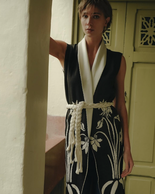 ACACIA VEST
