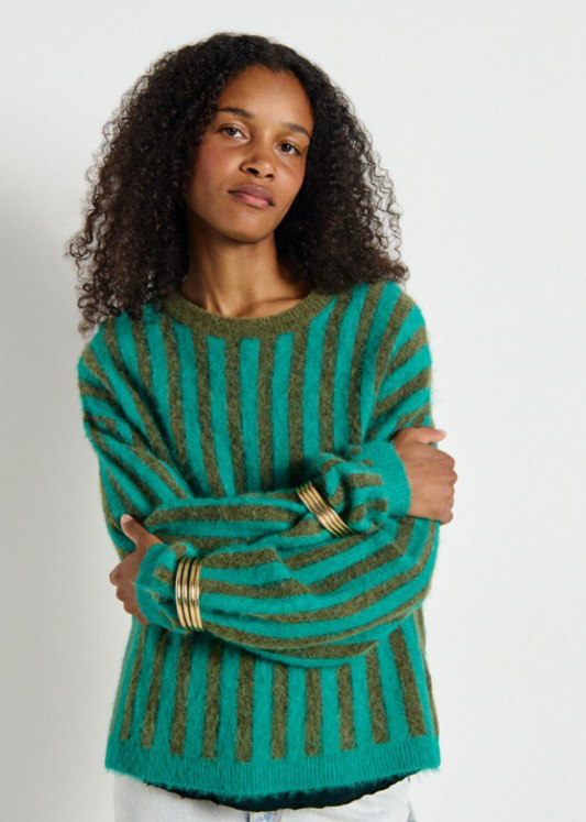 BALLOON CUT SWEATER