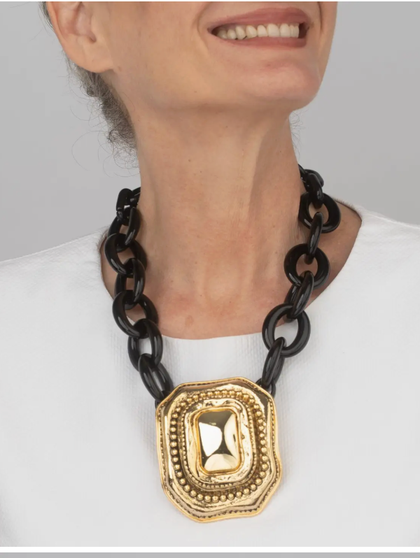 AIDA NECKLACE