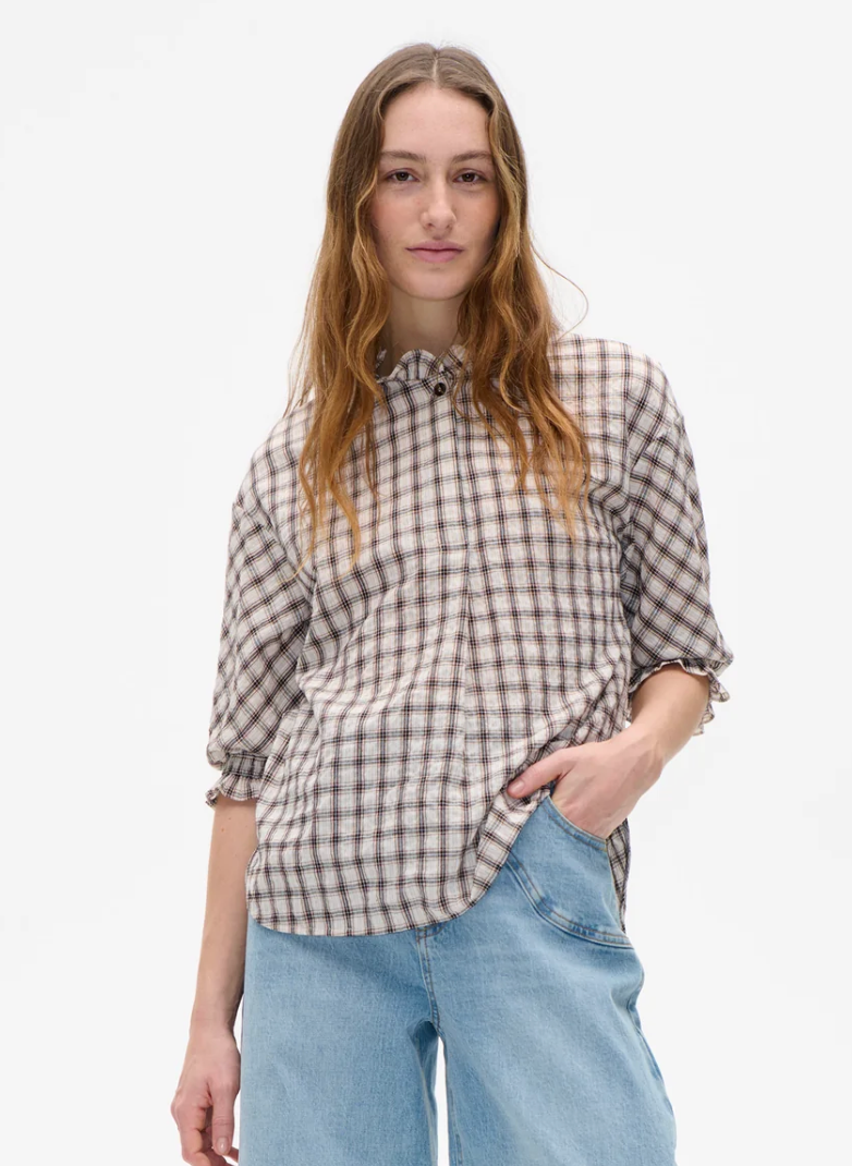 MARGIT TOP