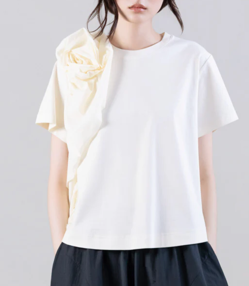 WOMEN T-SHIRT